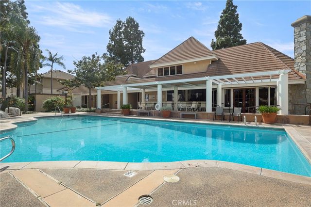 2571 Plaza Del Amo 209, Torrance, CA 90503