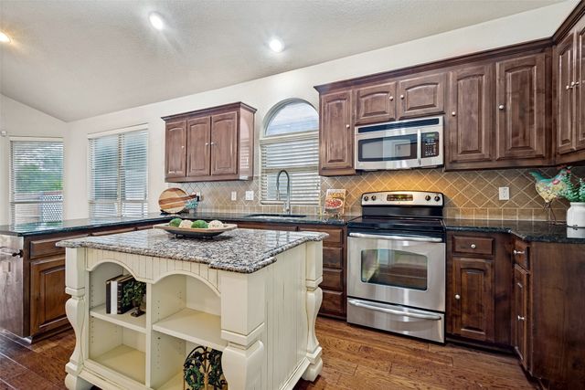 12712 Breckenridge Court, Fort Worth, TX 76177