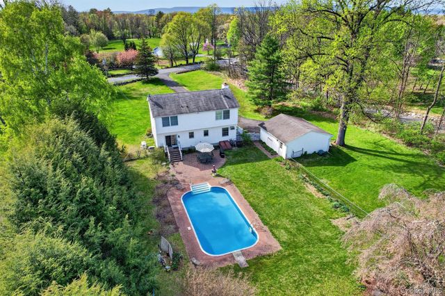 88 Borden Road, Walden, NY 12586