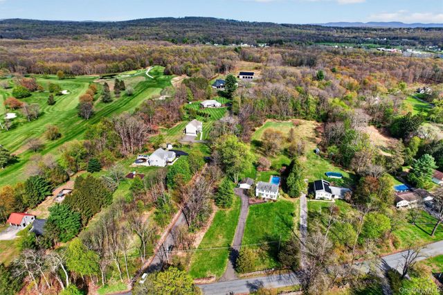 88 Borden Road, Walden, NY 12586