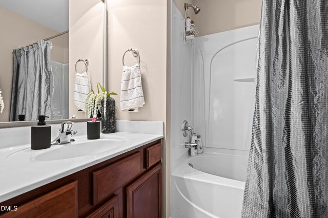2944 Casona Way, Raleigh, NC 27616