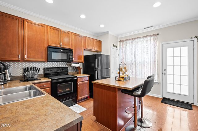 2944 Casona Way, Raleigh, NC 27616