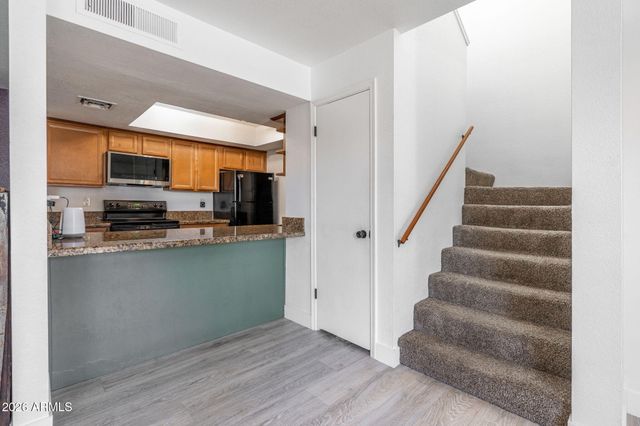 222 W BROWN Road 32, Mesa, AZ 85201