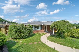 161 THORNE DR., N Franklin Twp, PA 15301