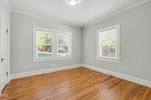 920 N Mebane Street, Burlington, NC 27217