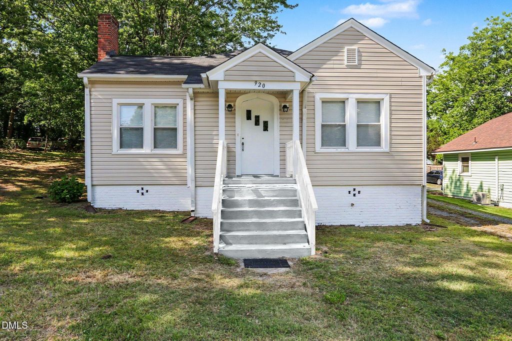 920 N Mebane Street, Burlington, NC 27217