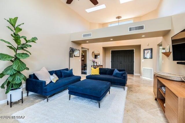 6802 E Brownstone Place, Tucson, AZ 85750