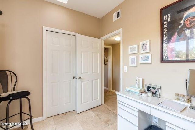 6802 E Brownstone Place, Tucson, AZ 85750