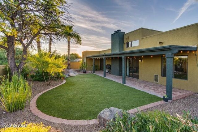 6802 E Brownstone Place, Tucson, AZ 85750