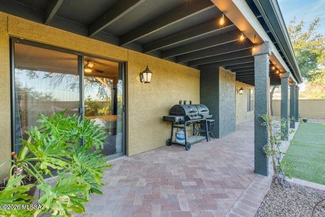6802 E Brownstone Place, Tucson, AZ 85750