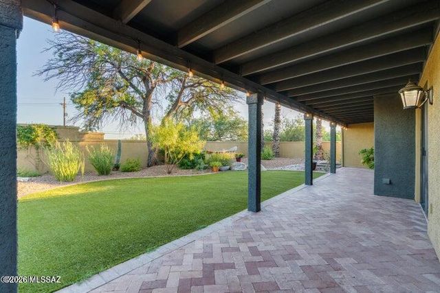 6802 E Brownstone Place, Tucson, AZ 85750