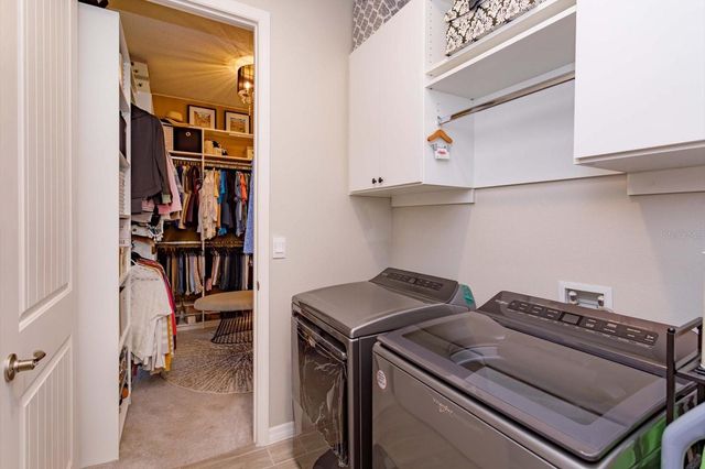 1532 LYONSDALE LANE, Sanford, FL 32771