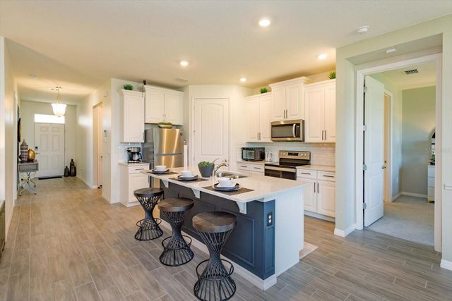 1532 LYONSDALE LANE, Sanford, FL 32771