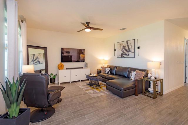 1532 LYONSDALE LANE, Sanford, FL 32771