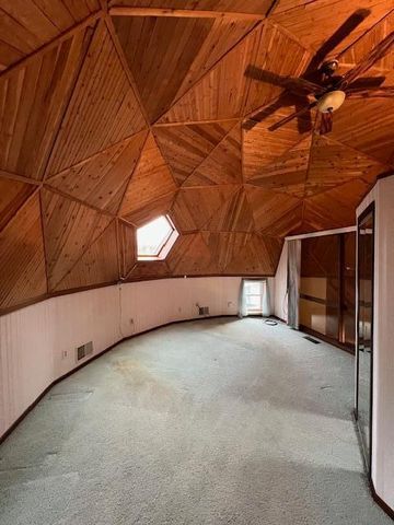 10880xx S Shore Drive, Plymouth, MN 55441