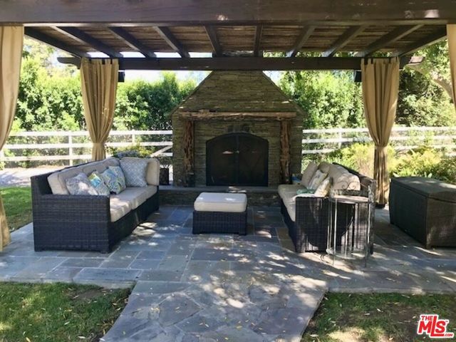 24024 Long Valley Road, Hidden Hills, CA 91302