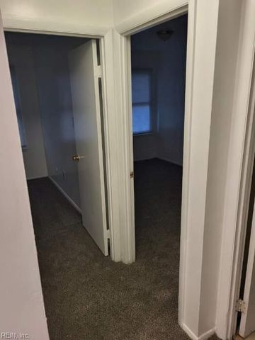 4606 Greenwood DR, Portsmouth, VA 23703