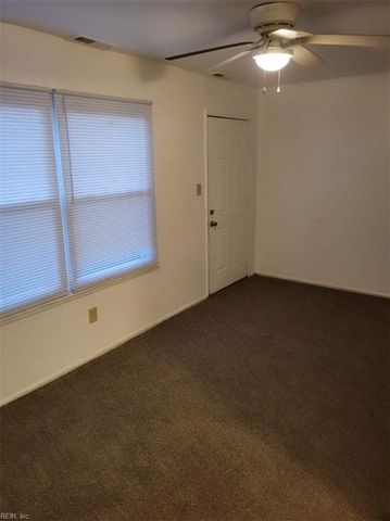4606 Greenwood DR, Portsmouth, VA 23703