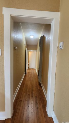 803 W HOLLYWOOD AVE, San Antonio, TX 78212