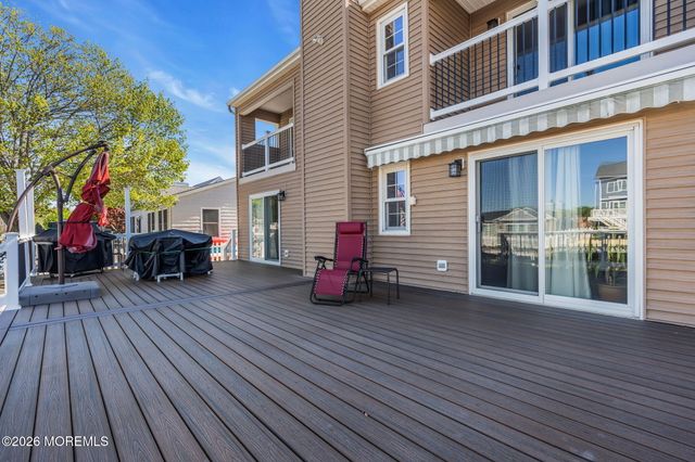 74 Ocean Gate Avenue, Bayville, NJ 08721