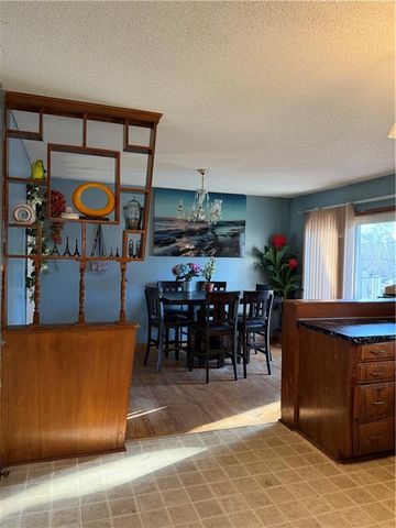 1520 N 64TH Drive, Kansas City, KS 66102