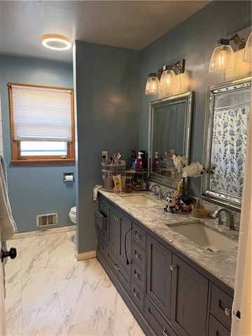 1520 N 64TH Drive, Kansas City, KS 66102