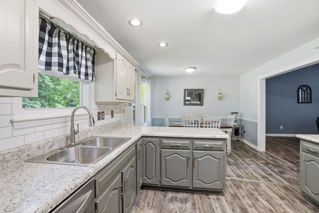 10123 Bear Trail Drive, Soddy Daisy, TN 37379