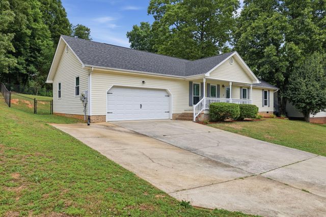 10123 Bear Trail Drive, Soddy Daisy, TN 37379