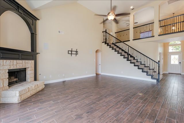 8158 Painted Tree Trail, Fort Worth, TX 76131