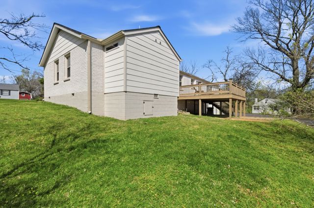 409 Barbara Dr, Madison, TN 37115