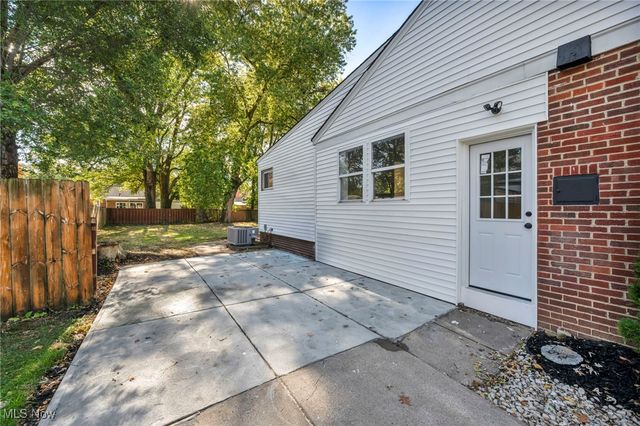 23181 Marion Road, North Olmsted, OH 44070