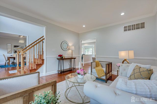 9 Trista Way, South Plainfield, NJ 07080