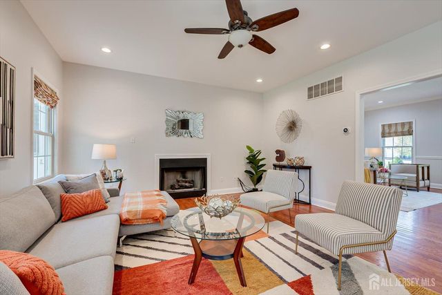 9 Trista Way, South Plainfield, NJ 07080