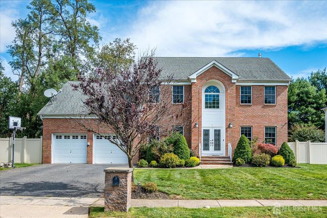 9 Trista Way, South Plainfield, NJ 07080
