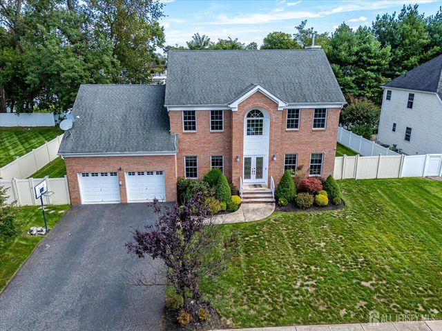9 Trista Way, South Plainfield, NJ 07080