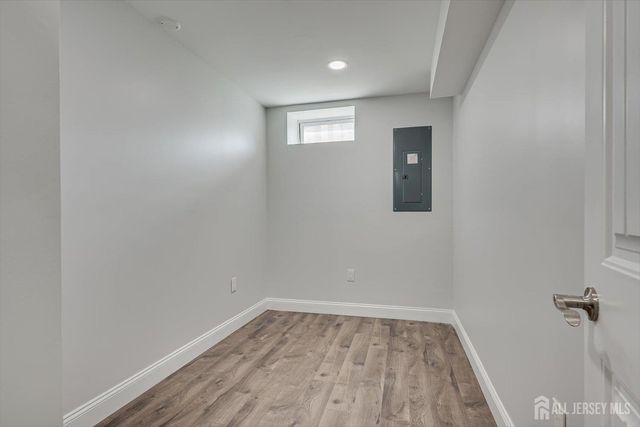 9 Trista Way, South Plainfield, NJ 07080