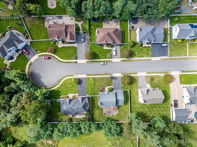 9 Trista Way, South Plainfield, NJ 07080
