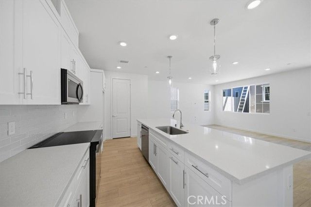 4830 Arroyo Run, Moorpark, CA 93021