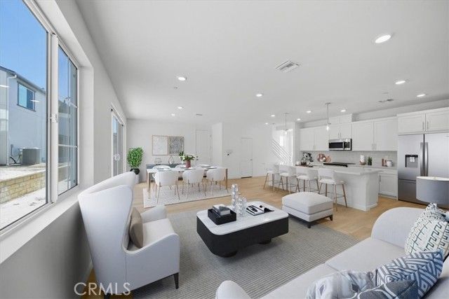 4830 Arroyo Run, Moorpark, CA 93021