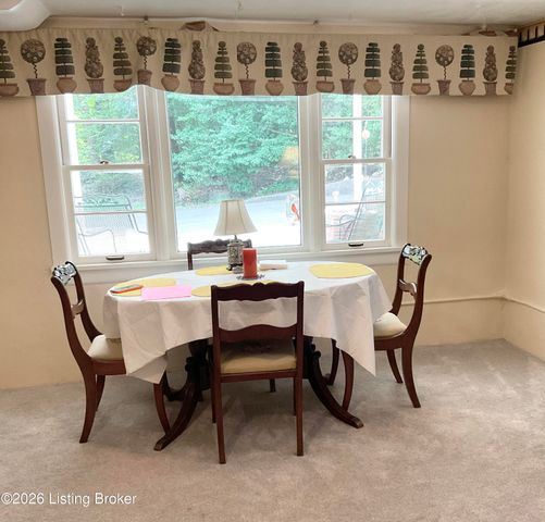 1508 Turquoise Dr, Louisville, KY 40214