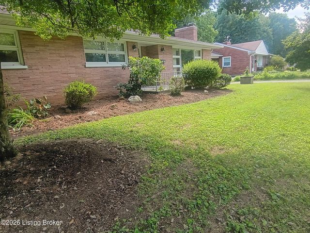1508 Turquoise Dr, Louisville, KY 40214