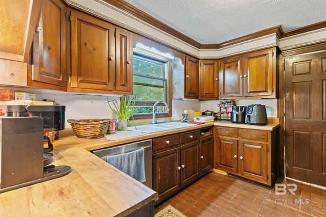 38360 Holly Hills Drive, Bay Minette, AL 36507