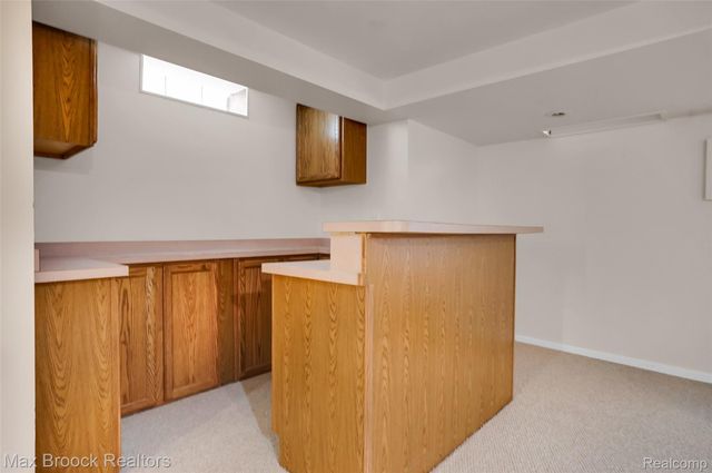 60 Kingsley Manor Drive, Bloomfield Hills, MI 48304