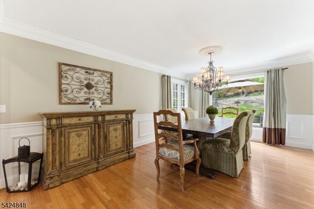 18 Valhalla Rd, Montville Twp., NJ 07045