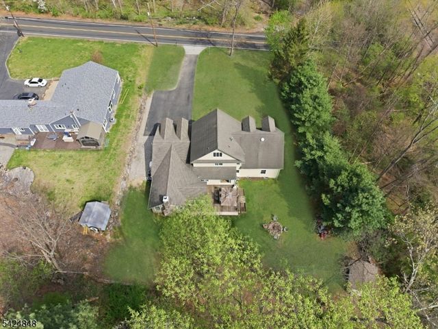 18 Valhalla Rd, Montville Twp., NJ 07045