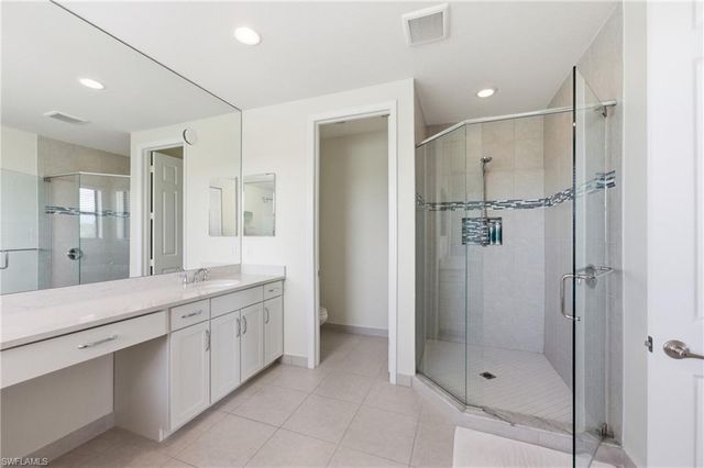 11619 Riverstone LN, Fort Myers, FL 33913