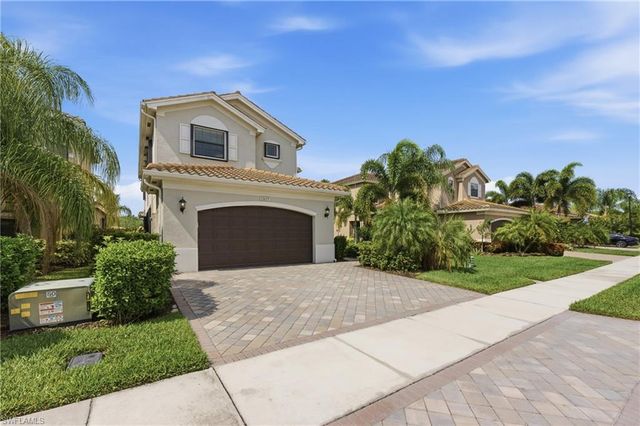 11619 Riverstone LN, Fort Myers, FL 33913