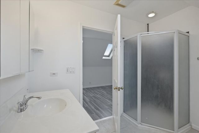 3859 N Whipple Street, Chicago, IL 60618