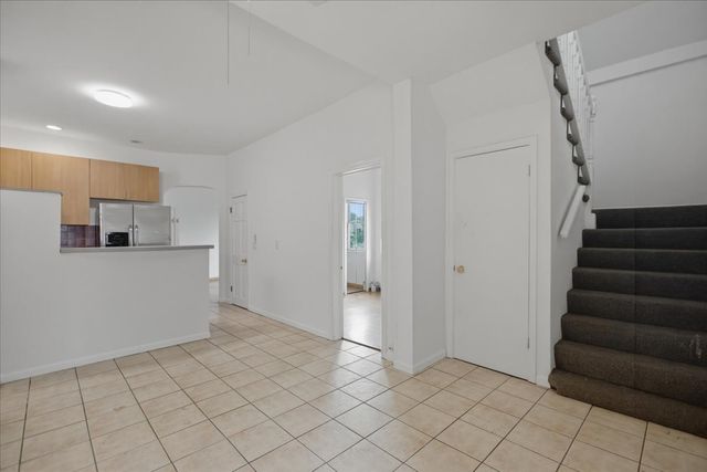 3859 N Whipple Street, Chicago, IL 60618