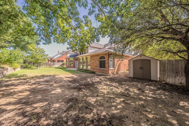 3001 Saint Lynda Drive, Mansfield, TX 76063